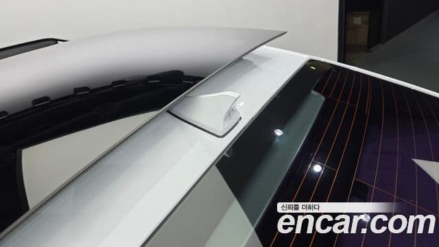 Genesis G70 2019 — Photo 24/32
