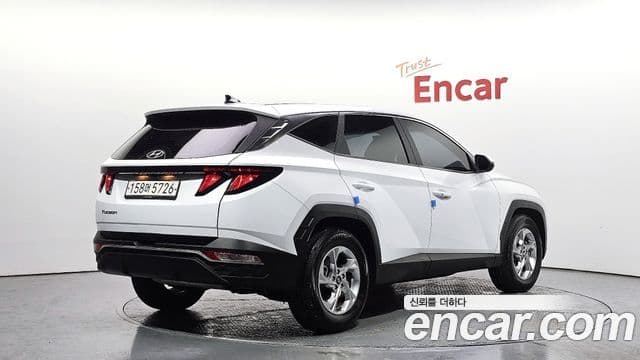 Hyundai Tucson Hybrid 2021 — Photo 8/20
