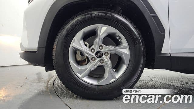 Hyundai Tucson Hybrid 2021 — Photo 15/20