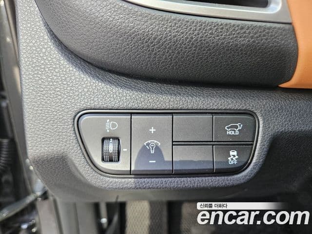 Kia Seltos 2024 — Şəkil 12/20
