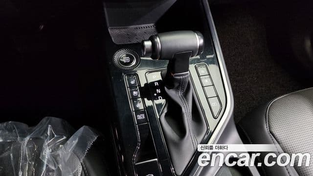Kia Niro 2022 — Şəkil 9/20