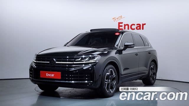 Volkswagen Touareg 2025 — Photo 19/20