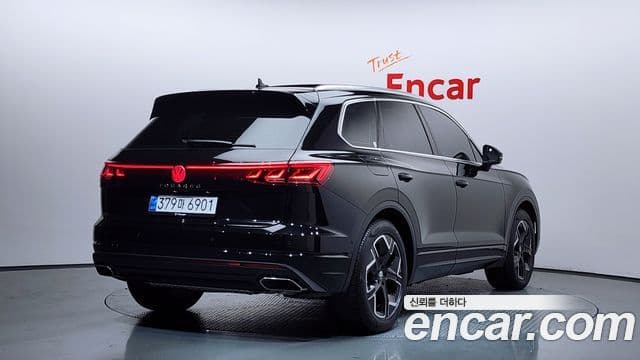 Volkswagen Touareg 2025 — Photo 17/20