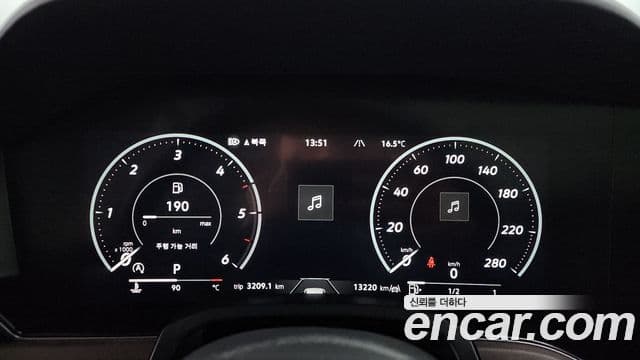Volkswagen Touareg 2025 — Photo 5/20