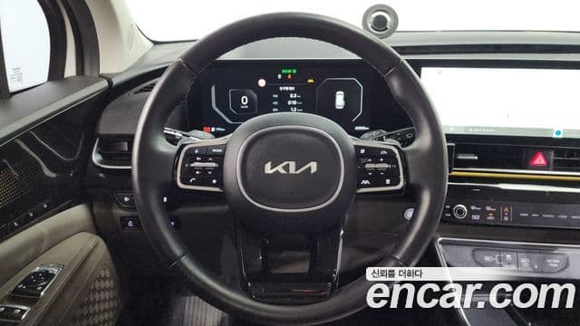 Kia Carnival 2024 — ფოტო 12/20