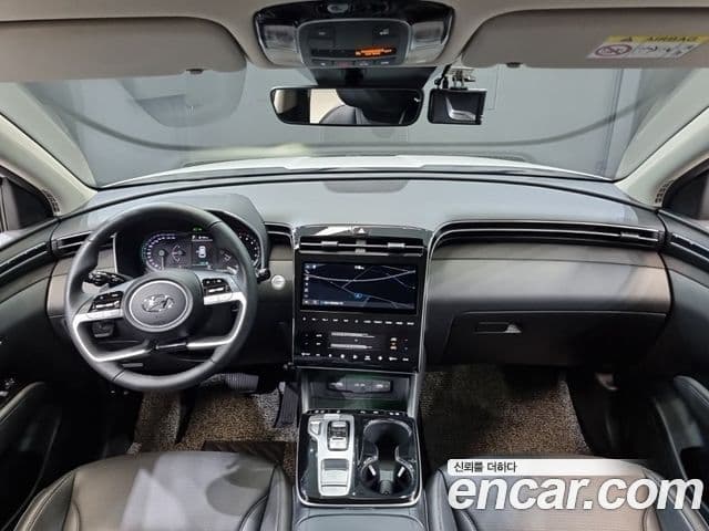 Hyundai Tucson Hybrid 2021 — Photo 8/20