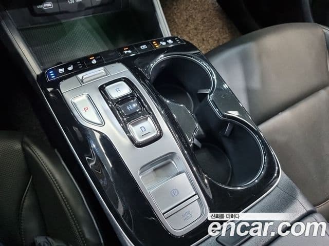 Hyundai Tucson Hybrid 2021 — Photo 17/20