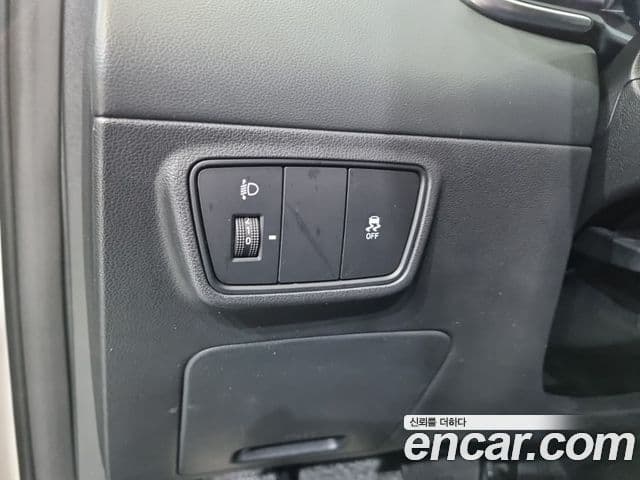 Hyundai Tucson Hybrid 2021 — Photo 9/20
