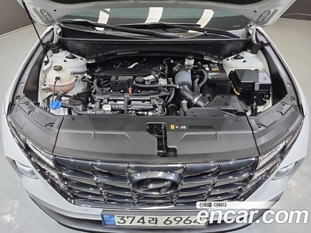 Hyundai Tucson Hybrid 2021 — Photo 10/20