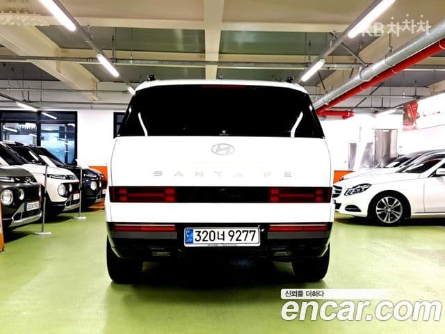 Hyundai Santa Fe 2023 — ფოტო 3/20