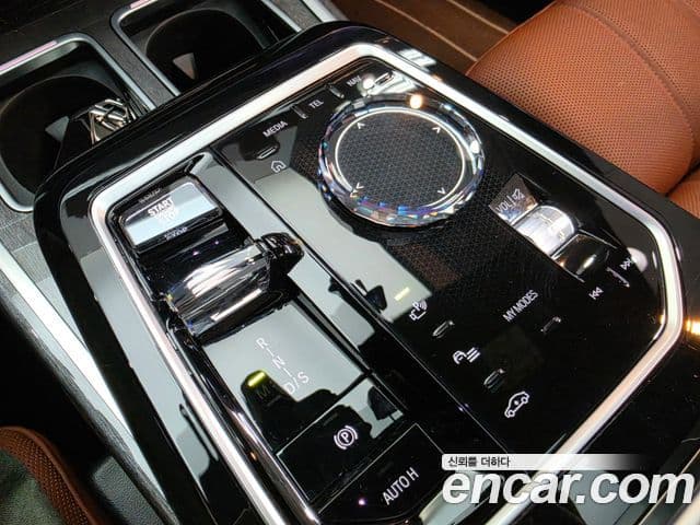 BMW 7 Series 2023 — Photo 20/20