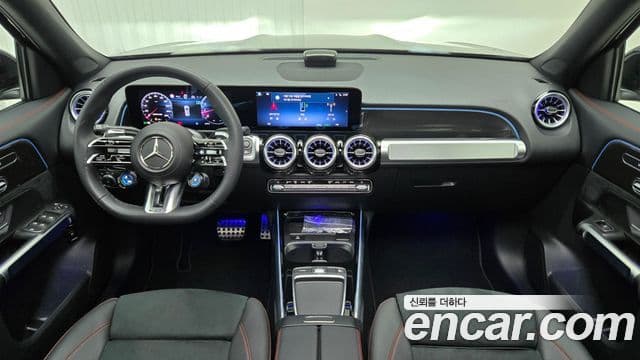 Mercedes-Benz GLB-Class 2025 — Фото 7/20