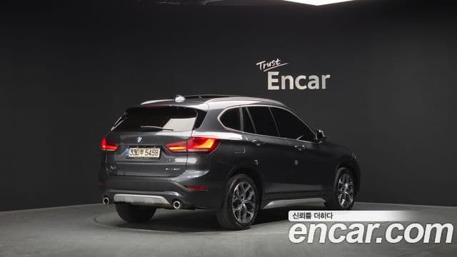 BMW X1 2021 — ფოტო 2/20
