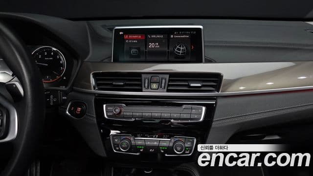 BMW X1 2021 — ფოტო 14/20