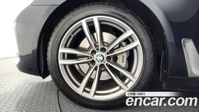BMW 7 Series 2018 — Şəkil 5/20