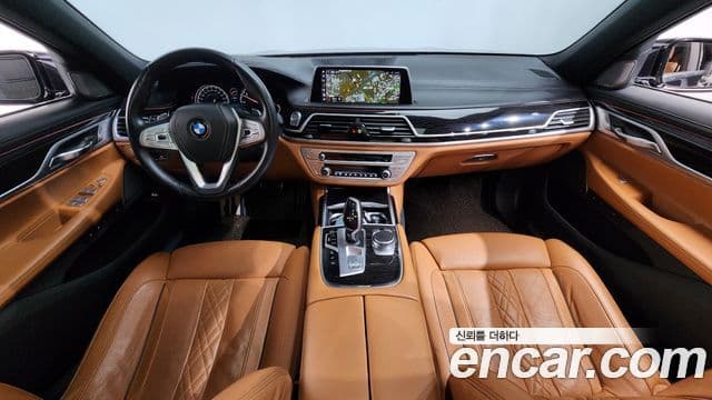 BMW 7 Series 2018 — Photo 1/40