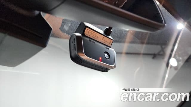 BMW 7 Series 2018 — Photo 13/40