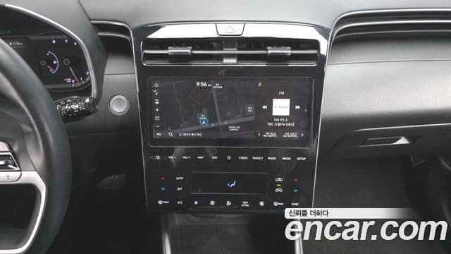 Hyundai The New Tucson 2022 — ფოტო 14/20