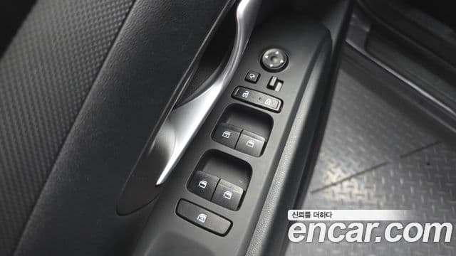 Hyundai The New Tucson 2022 — ფოტო 17/20
