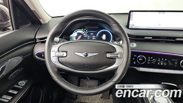 Genesis GV70 2021 — Şəkil 13/20