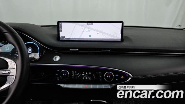 Genesis GV70 2021 — Şəkil 14/20