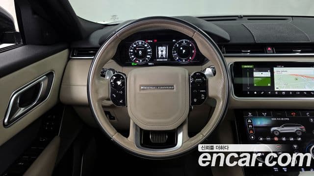 Land Rover Range Rover Velar 2018 — ფოტო 12/20