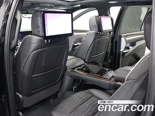 Cadillac Escalade 2025 — Şəkil 12/19