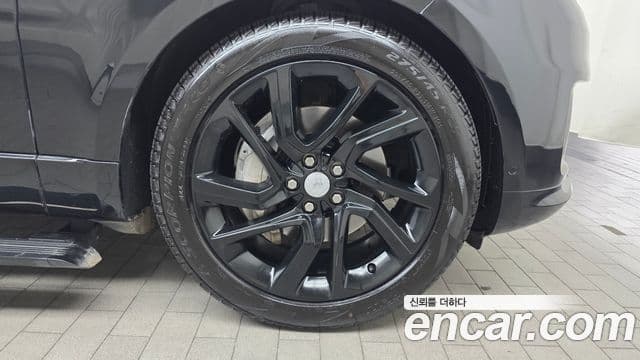 Land Rover Range Rover Sport 2021 — Photo 5/33