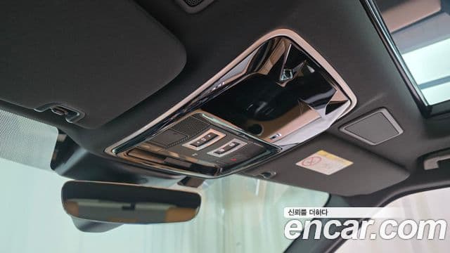 Land Rover Range Rover Sport 2021 — Photo 31/33