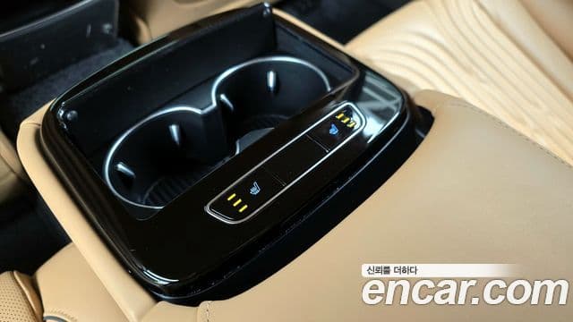 Genesis G80 2022 — Photo 29/31