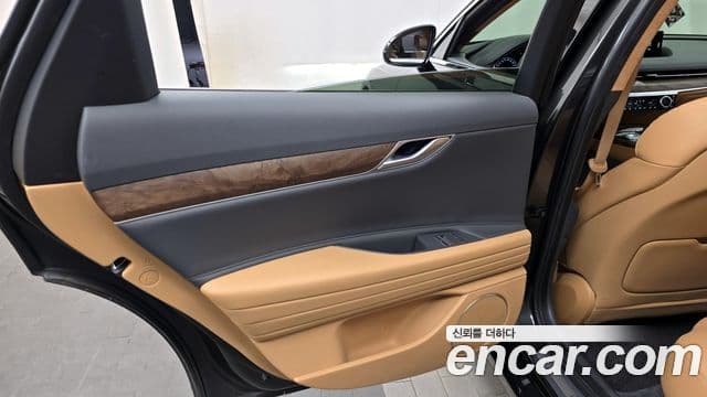 Genesis G80 2022 — Photo 1/31