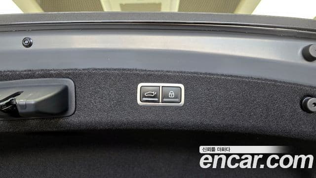 Genesis G80 2022 — Photo 6/31