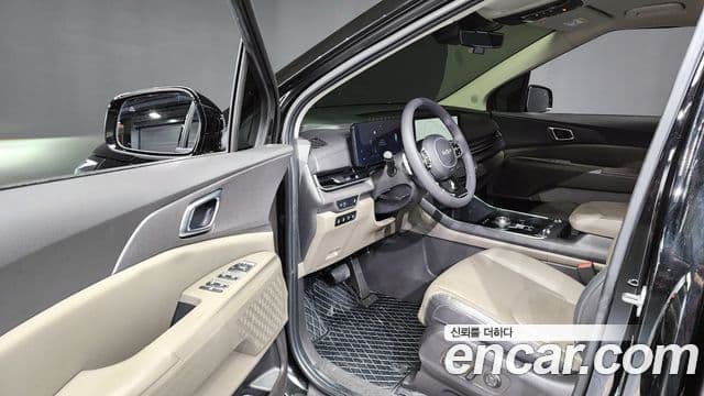 Kia Carnival 2024 — ფოტო 10/20