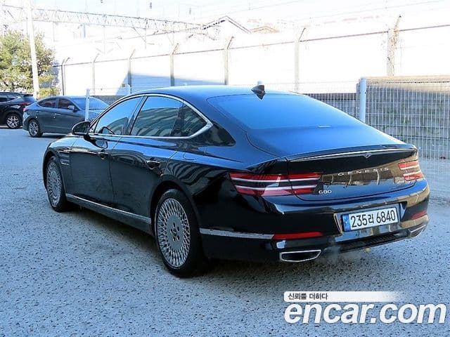 Genesis G80 2020 — Photo 14/20