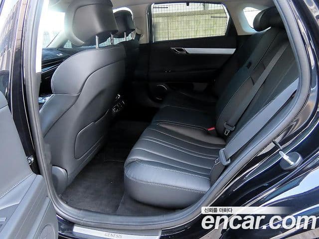 Genesis G80 2020 — Photo 19/20