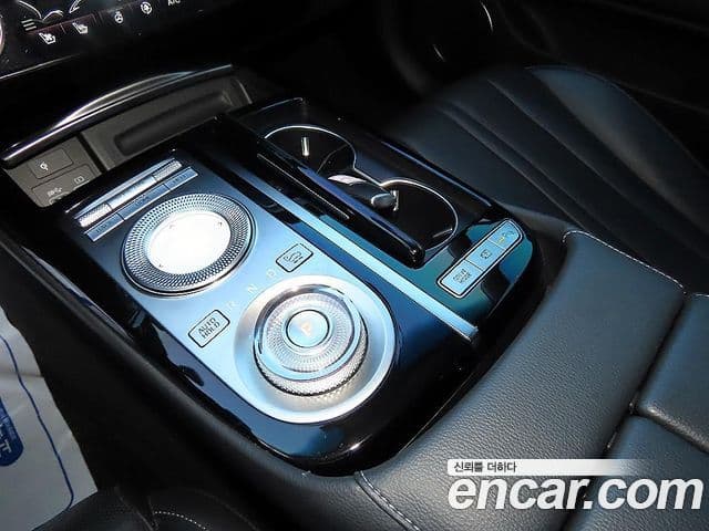 Genesis G80 2020 — Photo 6/20