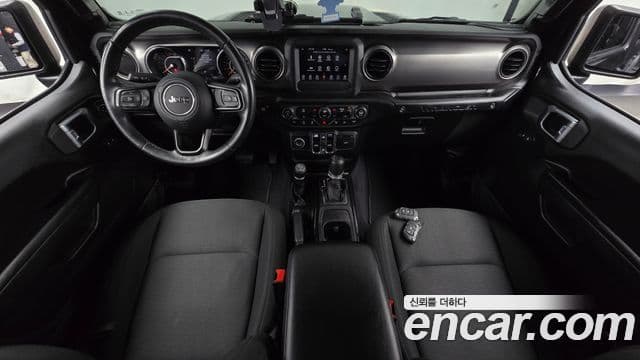 Jeep Wrangler 2019 — Şəkil 14/20