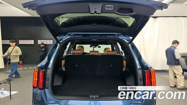 Kia Sorento 2022 — Фото 20/20