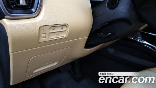 Kia Sorento 2022 — Şəkil 29/34