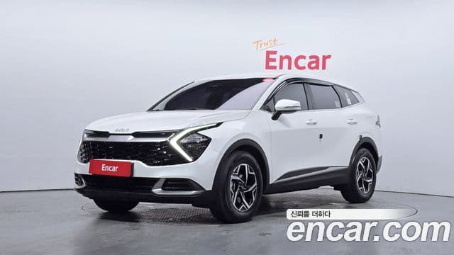 Kia Sportage 2022 — Фото 1/20