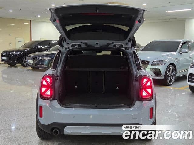 Mini Cooper S Countryman 2022 — ფოტო 13/20