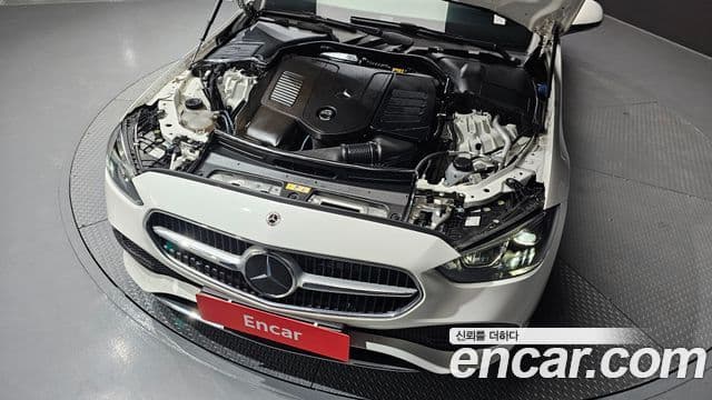 Mercedes-Benz C-Class 2023 — ფოტო 5/20