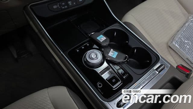 Kia Carnival 2025 — ფოტო 9/20