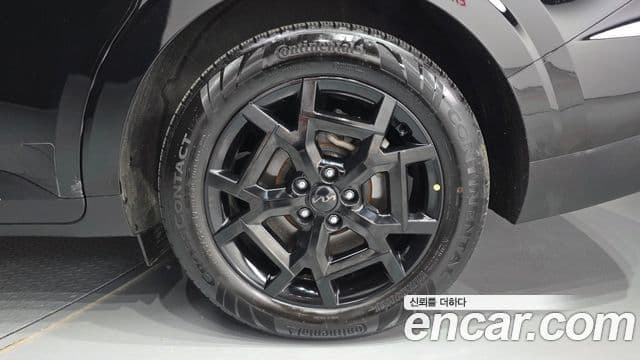 Kia Carnival 2025 — ფოტო 29/36