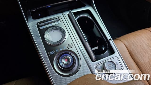 Genesis GV80 2022 — Şəkil 9/20
