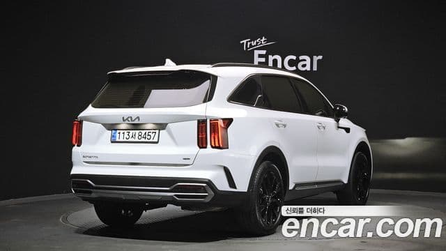 Kia Sorento 2023 — Şəkil 2/20