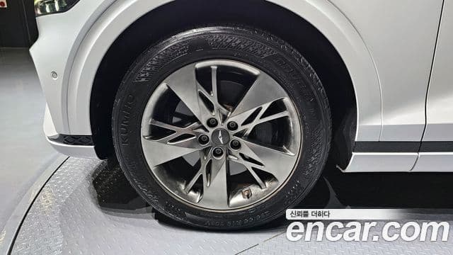Genesis GV70 2021 — ფოტო 6/30