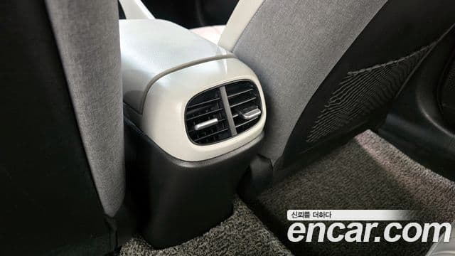Hyundai The New Avante Hybrid 2020 — Şəkil 15/33