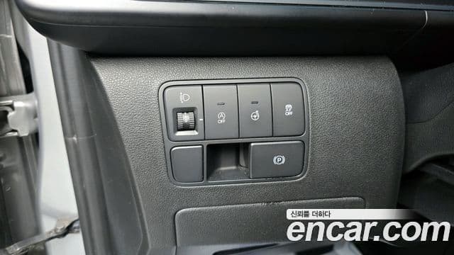 Hyundai Staria 2023 — Şəkil 14/20