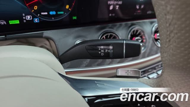 Mercedes-Benz E-Class 2021 — ფოტო 9/20